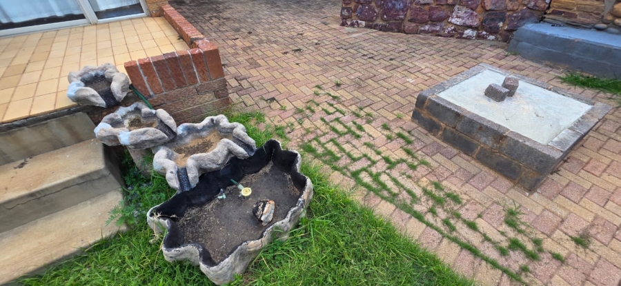 3 Bedroom Property for Sale in Songloed North West